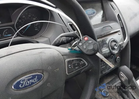 2017 Ford Focus Sel z USA, uszkodzony, nr VIN 1FADP3M28HL332519